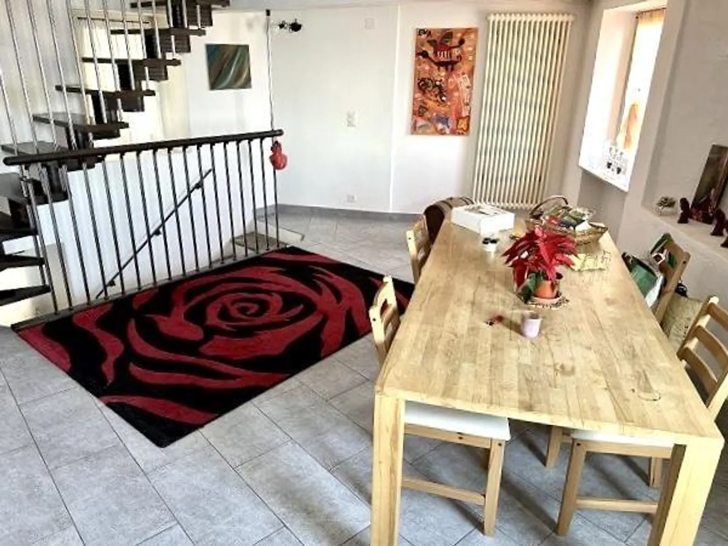 Casa bifamiliare, molto centrale, soleggiata, tranquilla con bella vista - Foto 6 di 50