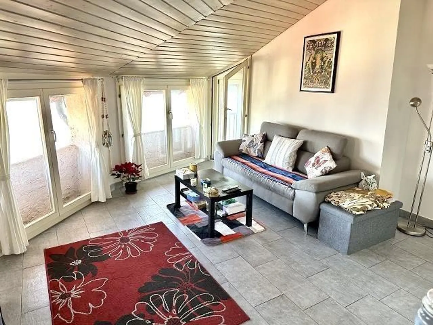 Casa bifamiliare, molto centrale, soleggiata, tranquilla con bella vista - Foto 13 di 50