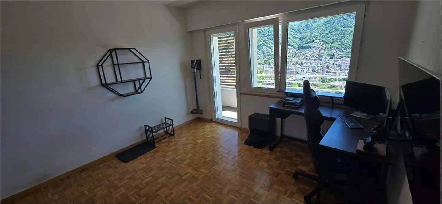 Appartamento vista lago a Porza - Foto 13 di 13