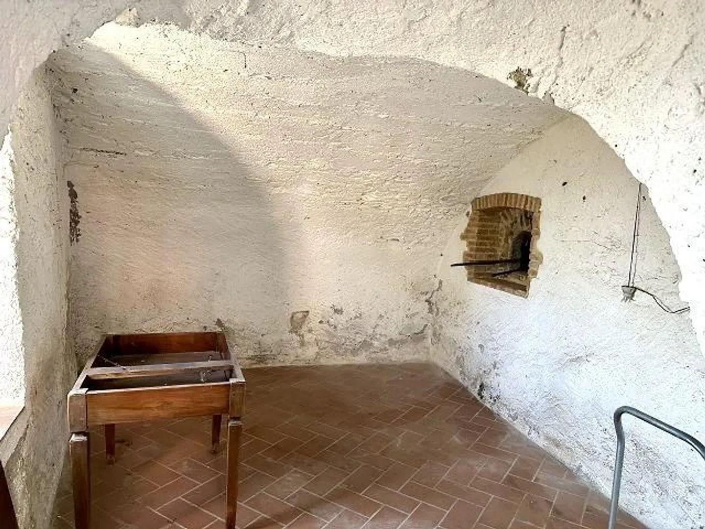 Casa bifamiliare, molto centrale, soleggiata, tranquilla con bella vista - Foto 36 di 50