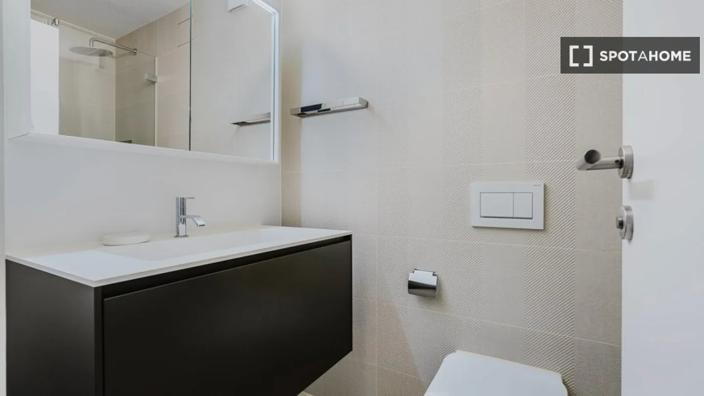 Appartamento in affitto - Foto 13 di 18