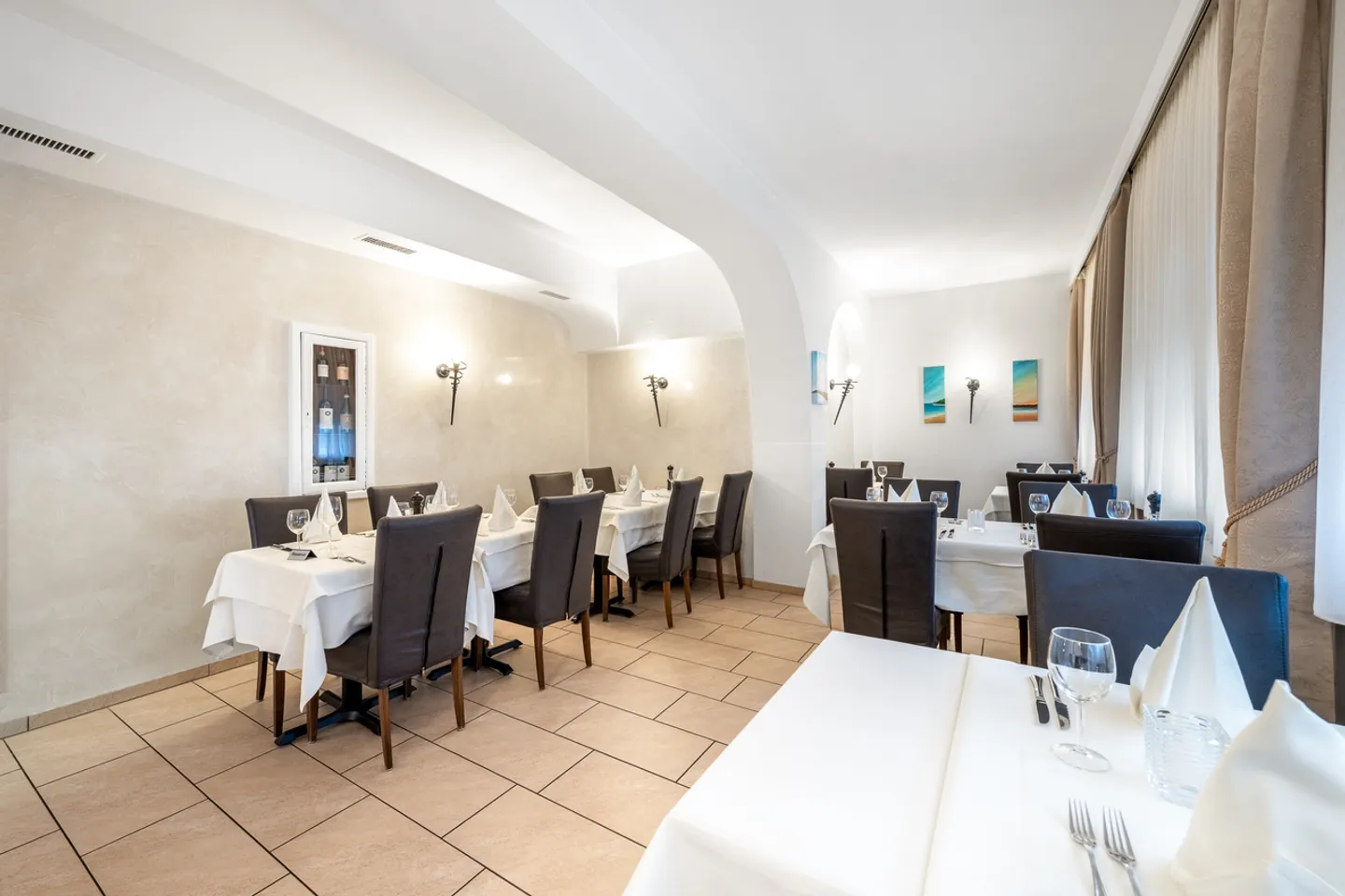 Auberge historique avec un potentiel de développement résidentiel passionnant au centre de Bachenbülach - Photo 6 sur 12