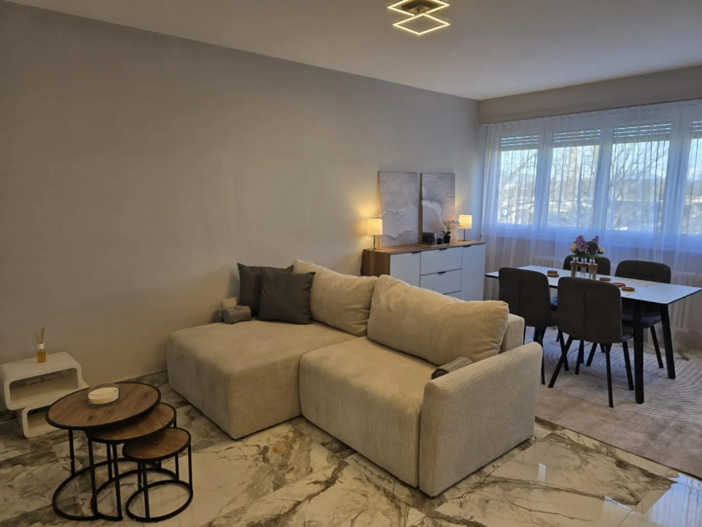 BEL APPARTAMENTO 4 LOCALI ARREDATO - MEYRIN - Foto 1 di 8