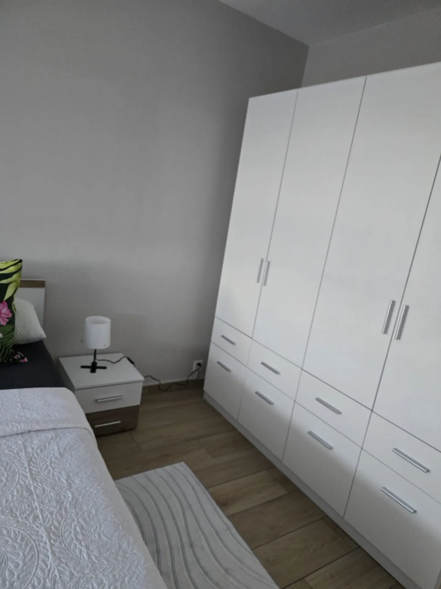 BEL APPARTAMENTO 4 LOCALI ARREDATO - MEYRIN - Foto 6 di 8