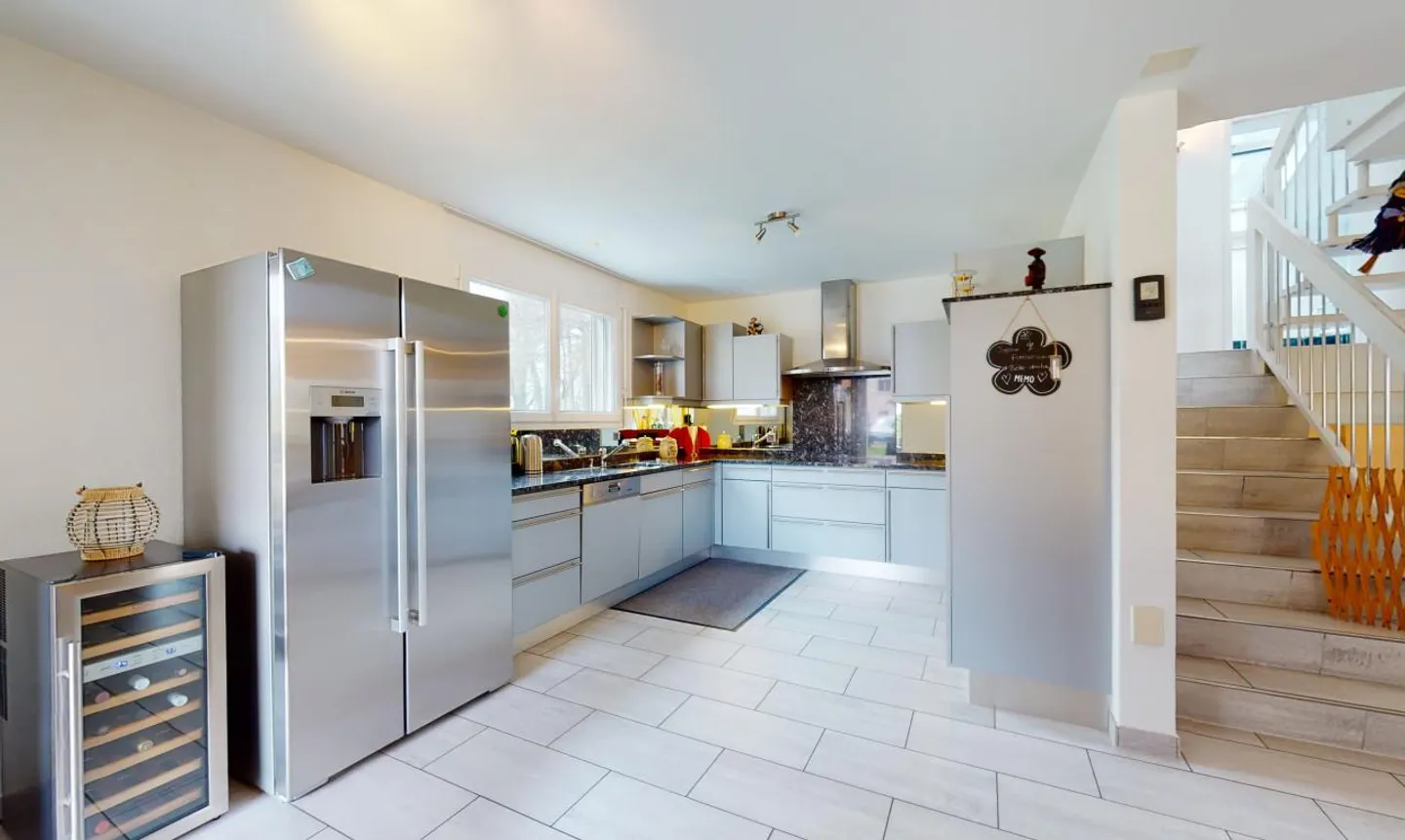 Corjolens: large 6.5-room villa with independent 2.5-room - Photo 7 of 13