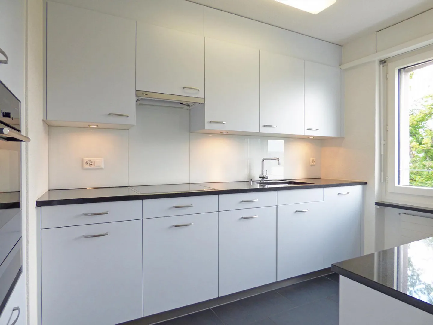 Modern 3.5-Room Apartment - Photo 4 of 7