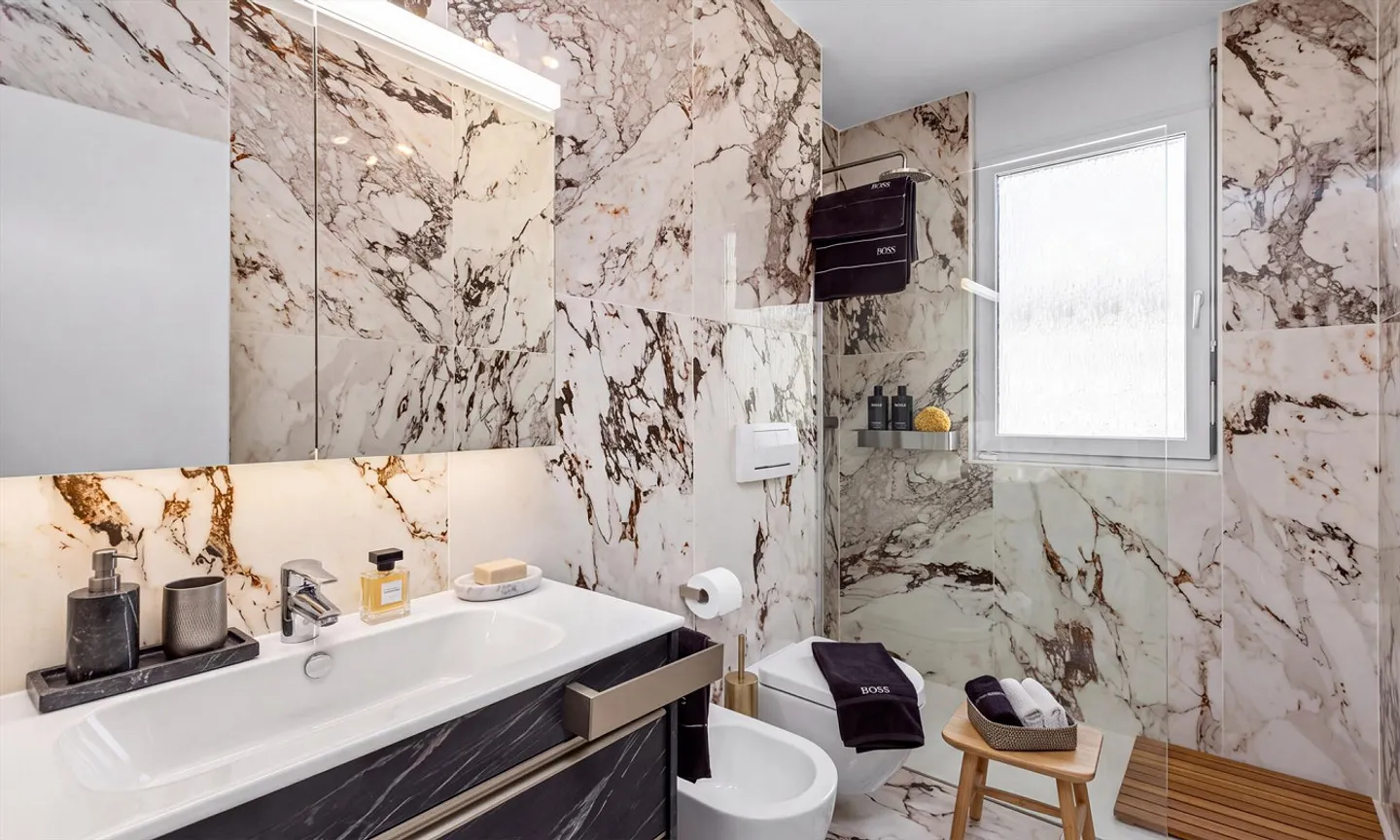 SPACIOUS AND MODERN 4.5 ROOMS WITH TERRACE IN LUGANO PREGASSONA - Photo 7 of 9