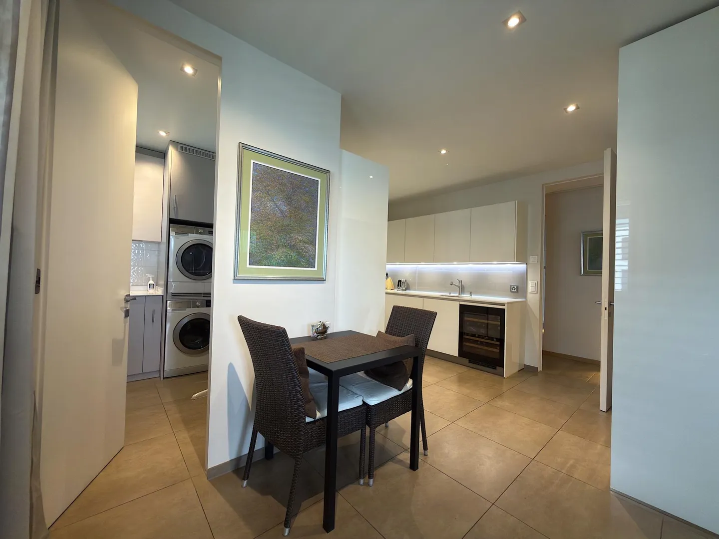 Luxury Apartment with Terrace - Photo 16 of 17