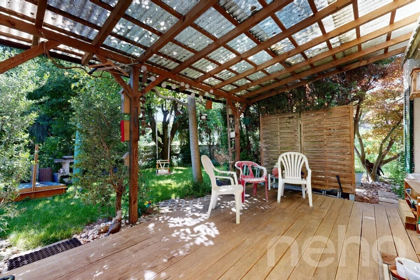 Maison de rangée confortable avec poêle suédois et pergola - Photo 10 sur 11