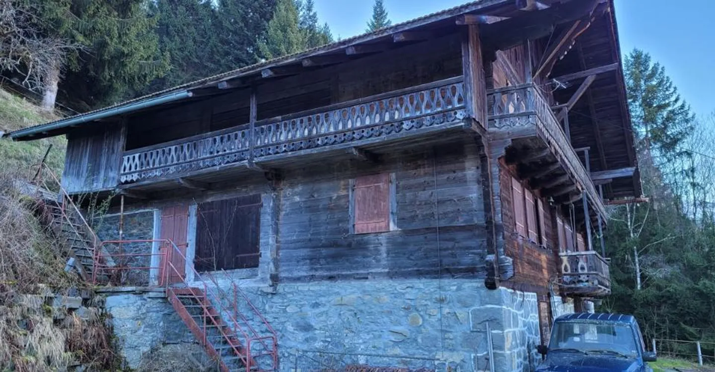 Old farmhouse from 1916 in the heart of nature - Val d'Illiez - Photo 5 of 9