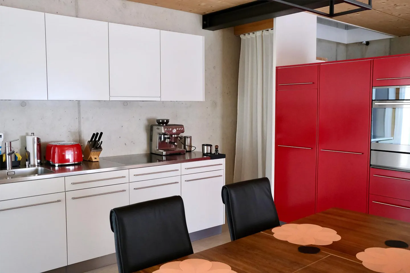 Spacious 5.5-room townhouse – ideal for families, couples & shared flats - Photo 5 of 15