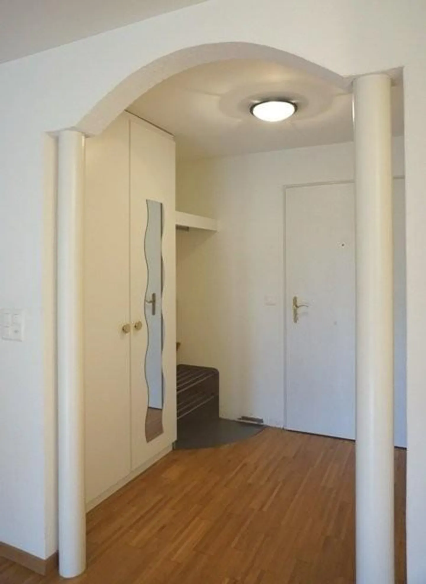 Appartamento duplex con area salotto - Foto 5 di 12