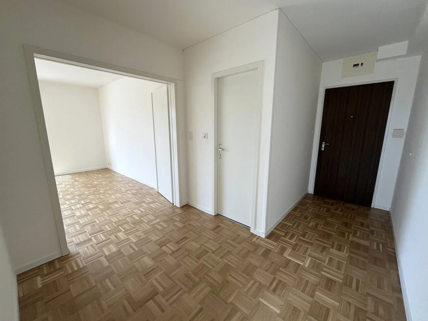 Grande studio con balcone a Saubraz - Foto 3 di 4