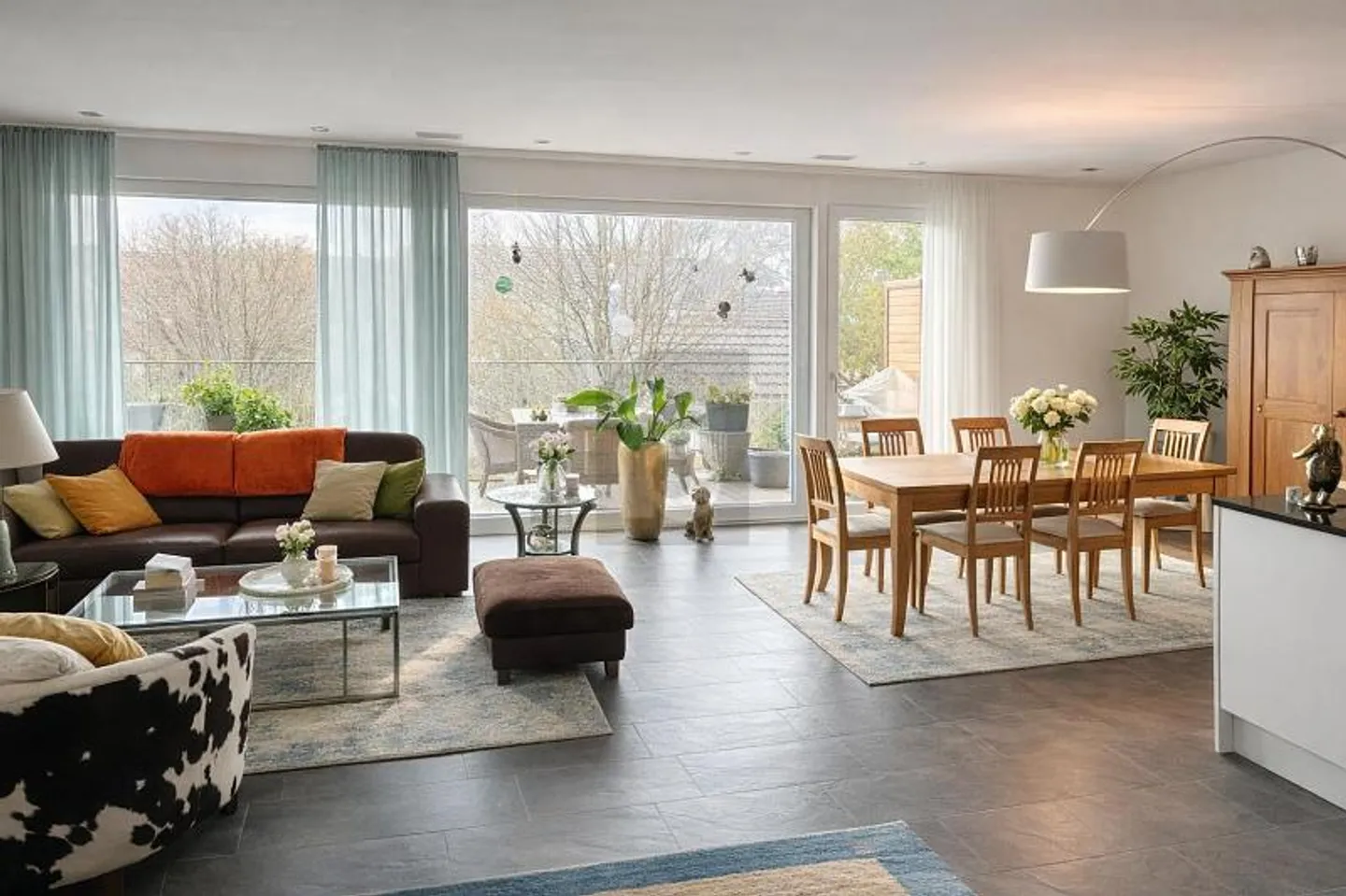 Apartment for rent - Photo 2 of 6