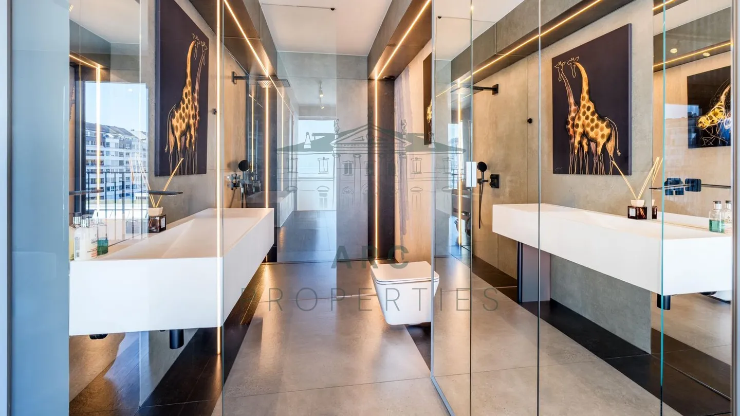 CHARMILLES ? PENTHOUSE TRIPLEX OF EXCEPTIONAL QUALITY WITH PANORAMIC TERRACE - Photo 5 of 6