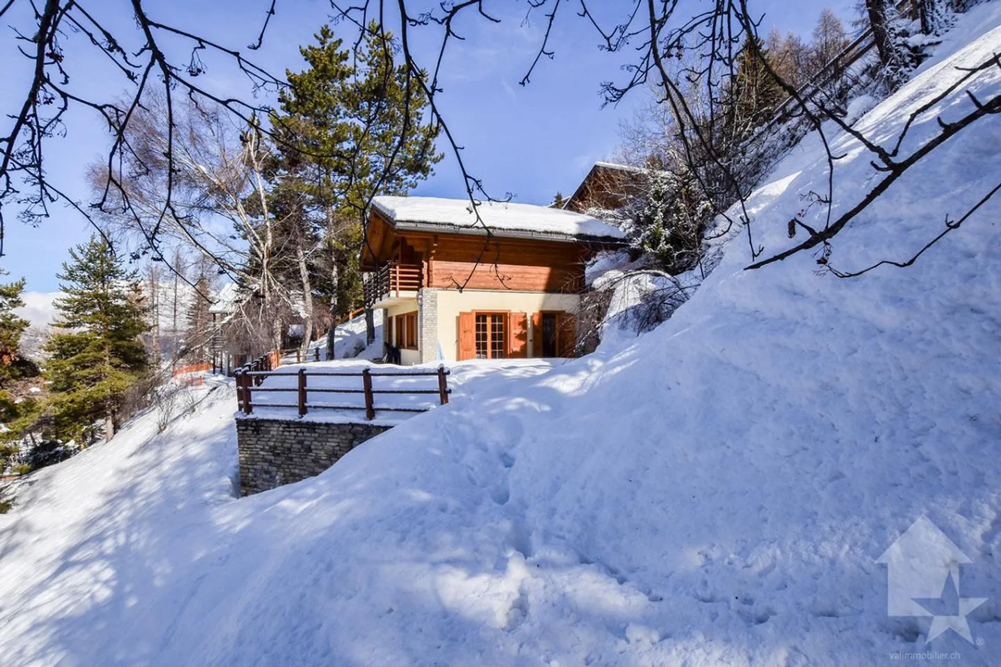 Chalet affascinante, posizione bucolica - Foto 5 di 20
