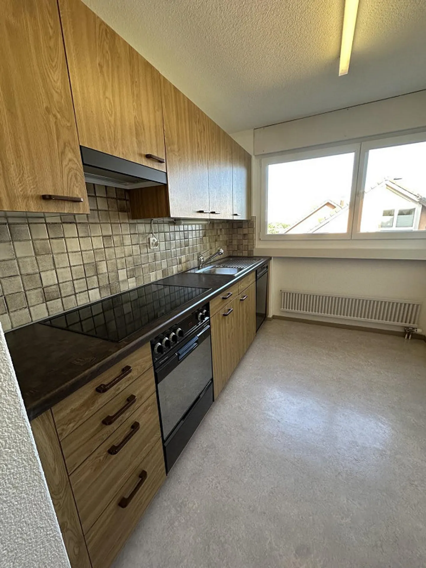 Appartamento 3.5 locali in una posizione verde e tranquilla a Zurigo - Foto 2 di 13