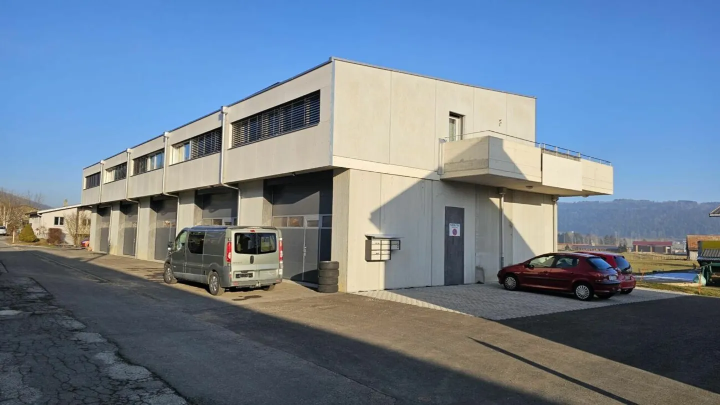 Job opening in Ponts-de-Martel - Photo 1 of 4