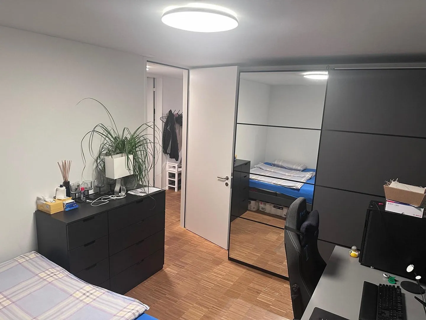 4.5 Room Apartment in Münchenstein - Photo 9 of 11