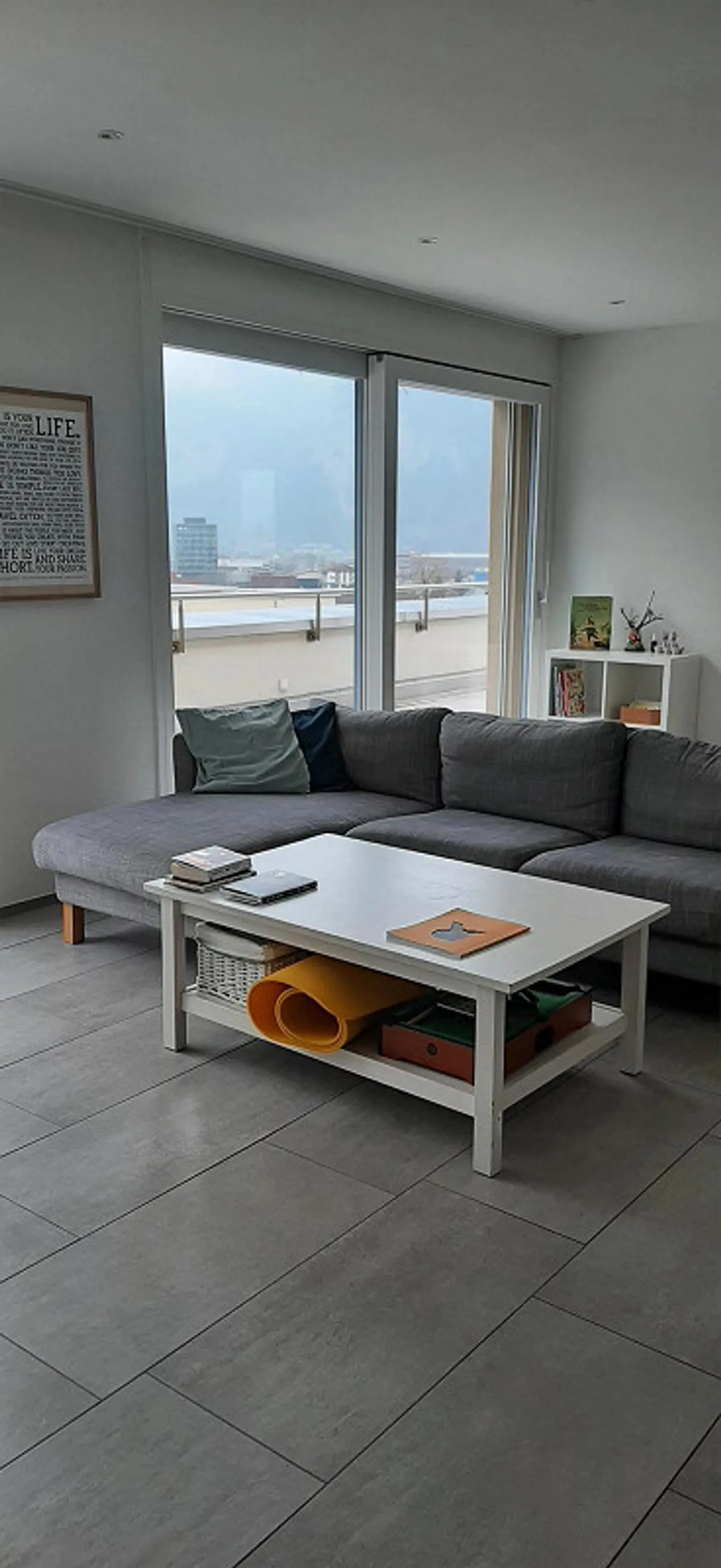 5 1/2-Room Penthouse Apartment - Photo 4 of 12