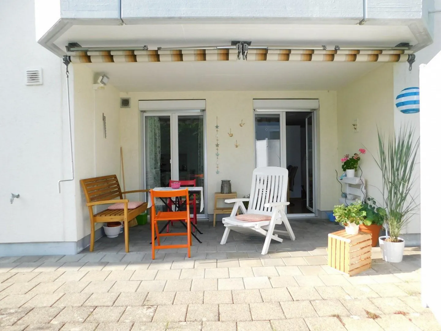 Ideale per te! Appartamento al piano terra di 2,5 locali con patio - Foto 2 di 8