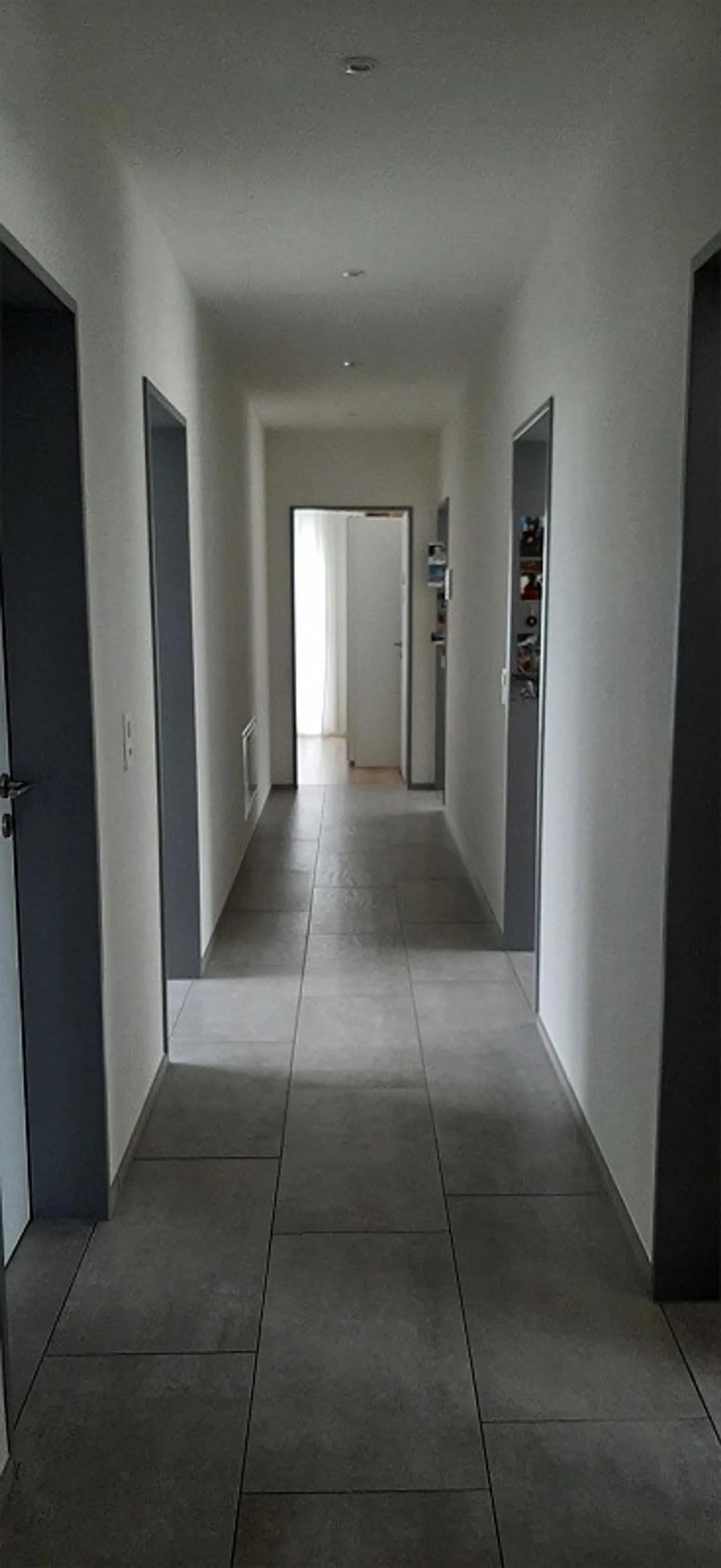 5 1/2-Room Penthouse Apartment - Photo 6 of 12