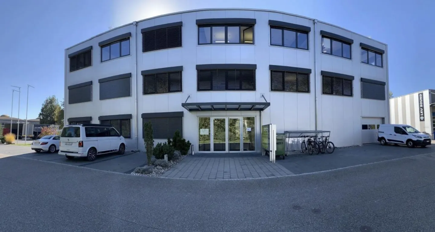 FLEXIBLE RENTABLE OFFICE SPACES IN MOSERPARK - Photo 10 of 11