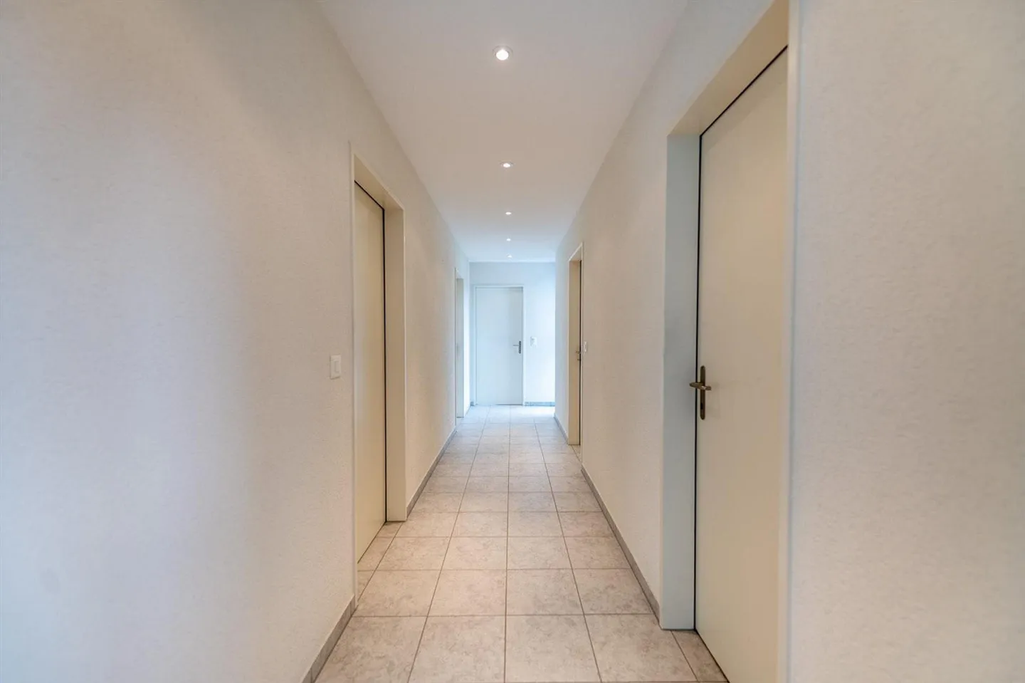 A Home to Feel Good - Bright, Quiet, and Barrier-Free - Photo 7 of 13