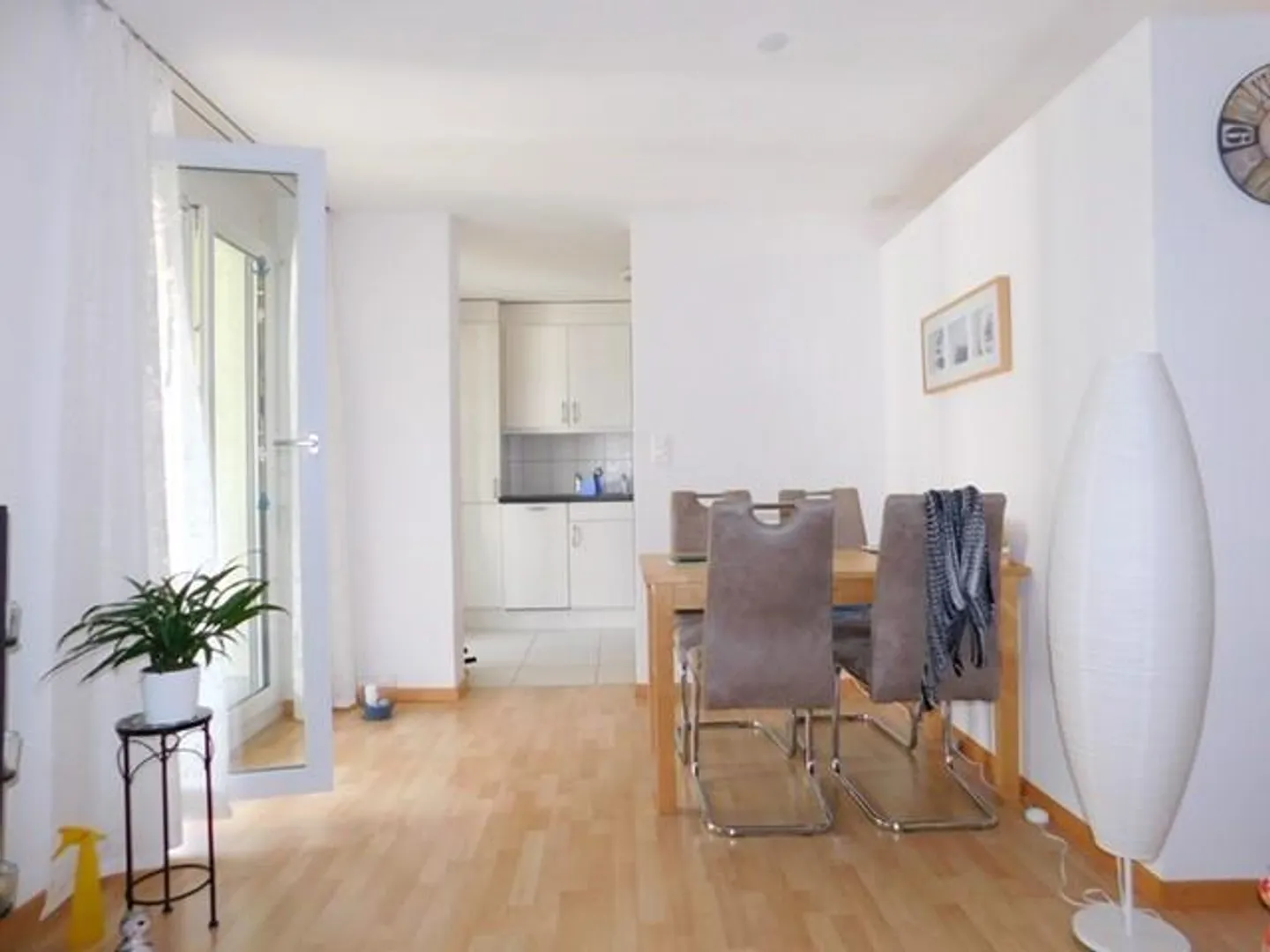 Ideale per te! Appartamento al piano terra di 2,5 locali con patio - Foto 4 di 8