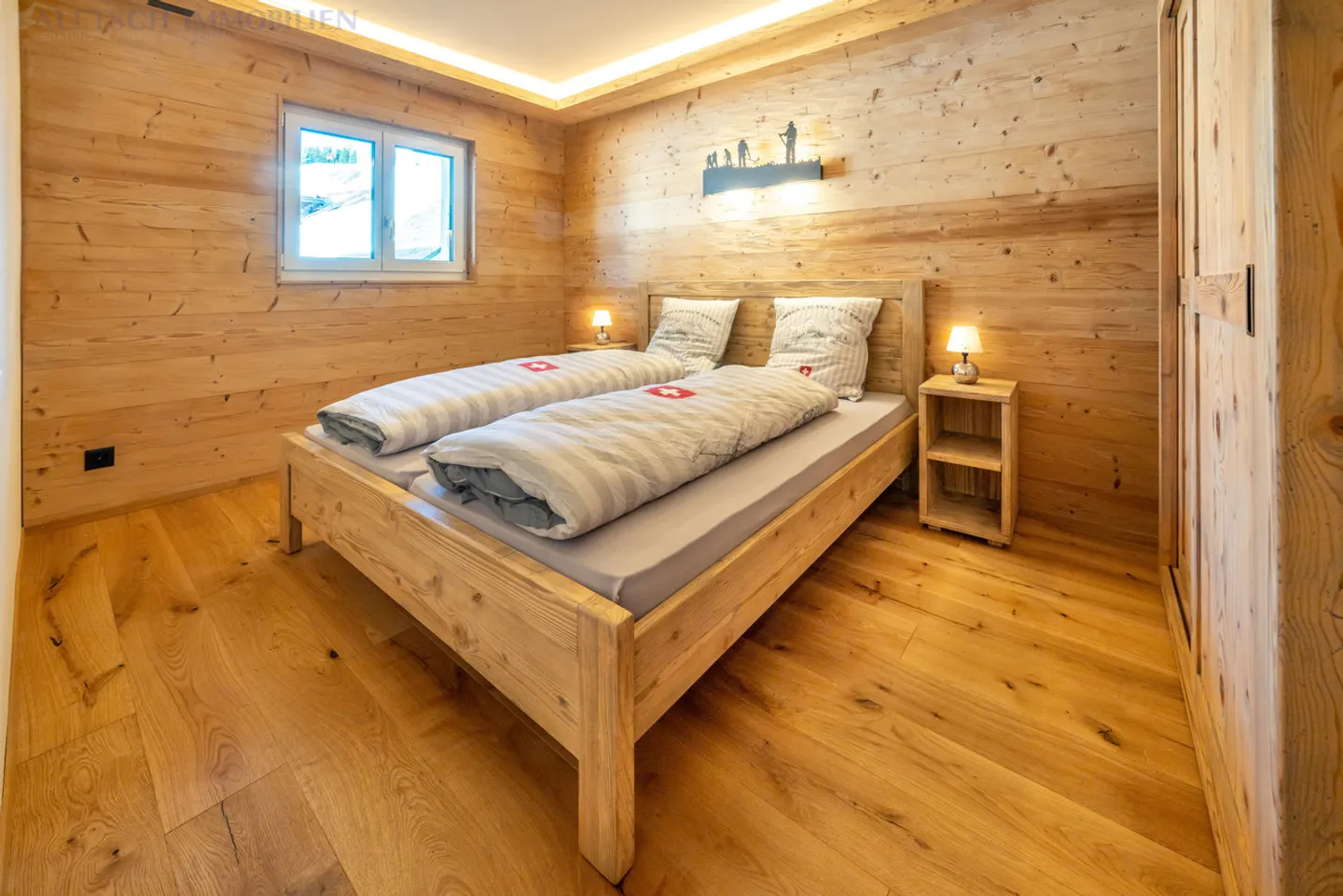 Ski-in/Ski-out Chalet in Aletsch - Photo 2 of 7