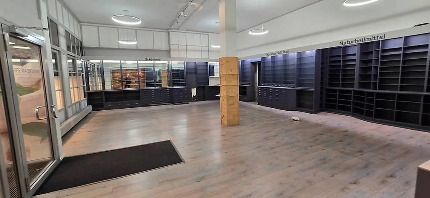 Espace de vente - Photo 3 sur 10