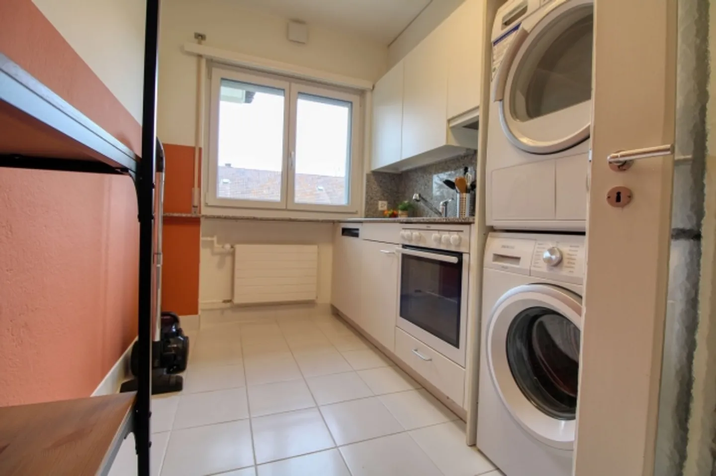 Retraite urbaine tranquille près de l'université à Irchel, Zurich - Photo 9 sur 11