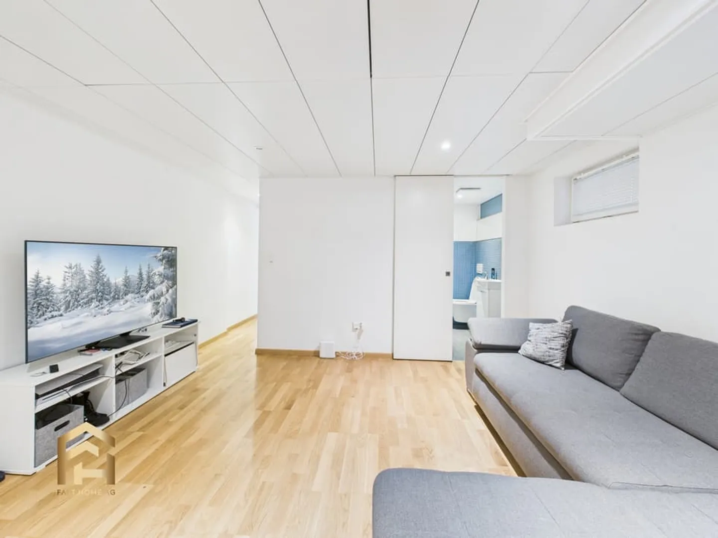 Charmante 3.5 ZWG in ruhiger Lage  gepflegt, renoviert und zentral - Foto 6 von 13