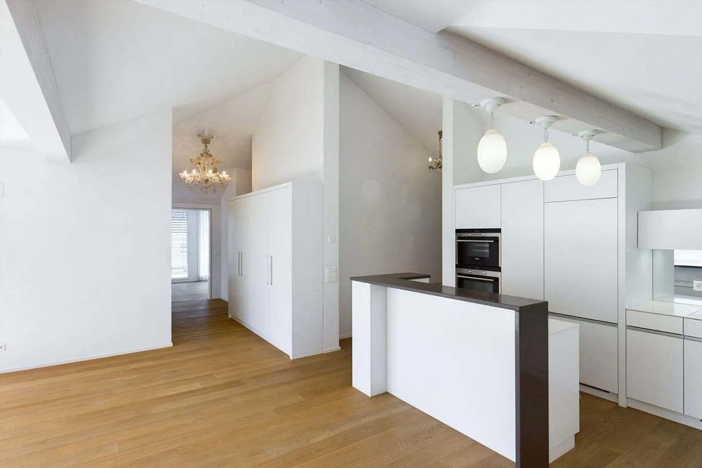 Muralto - Luxury Penthouse in the Noble Villa Balli - Photo 22 of 30