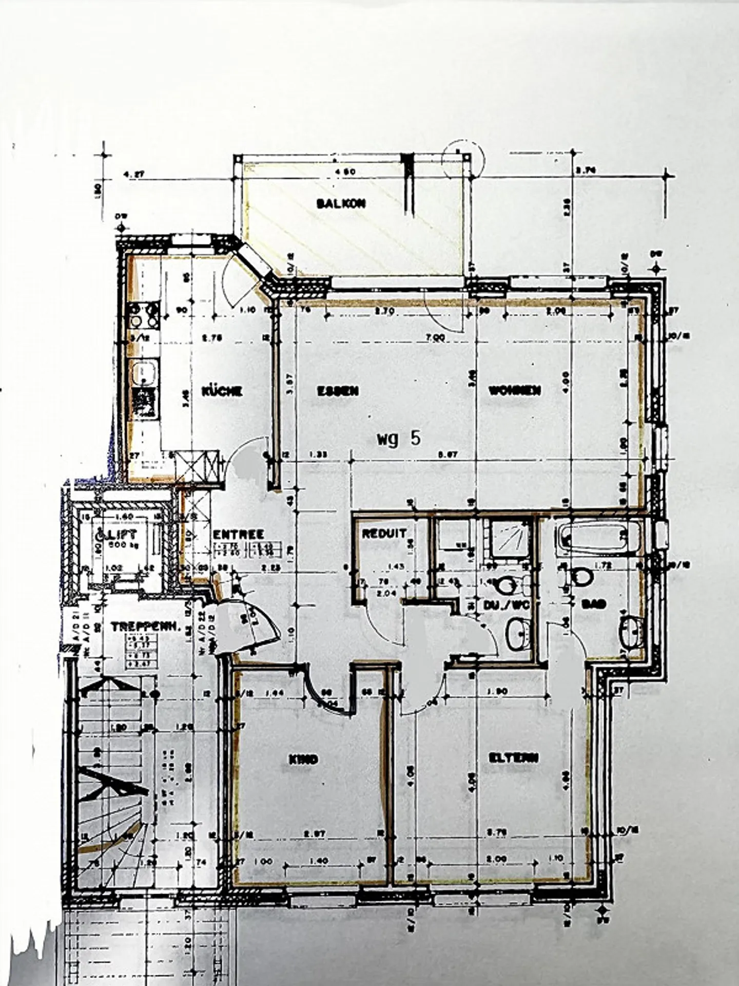 Appartement confortable de 3,5 pièces avec 2 salles de bains et machine à laver/sèche-linge dans l'appartement - Photo 13 sur 13