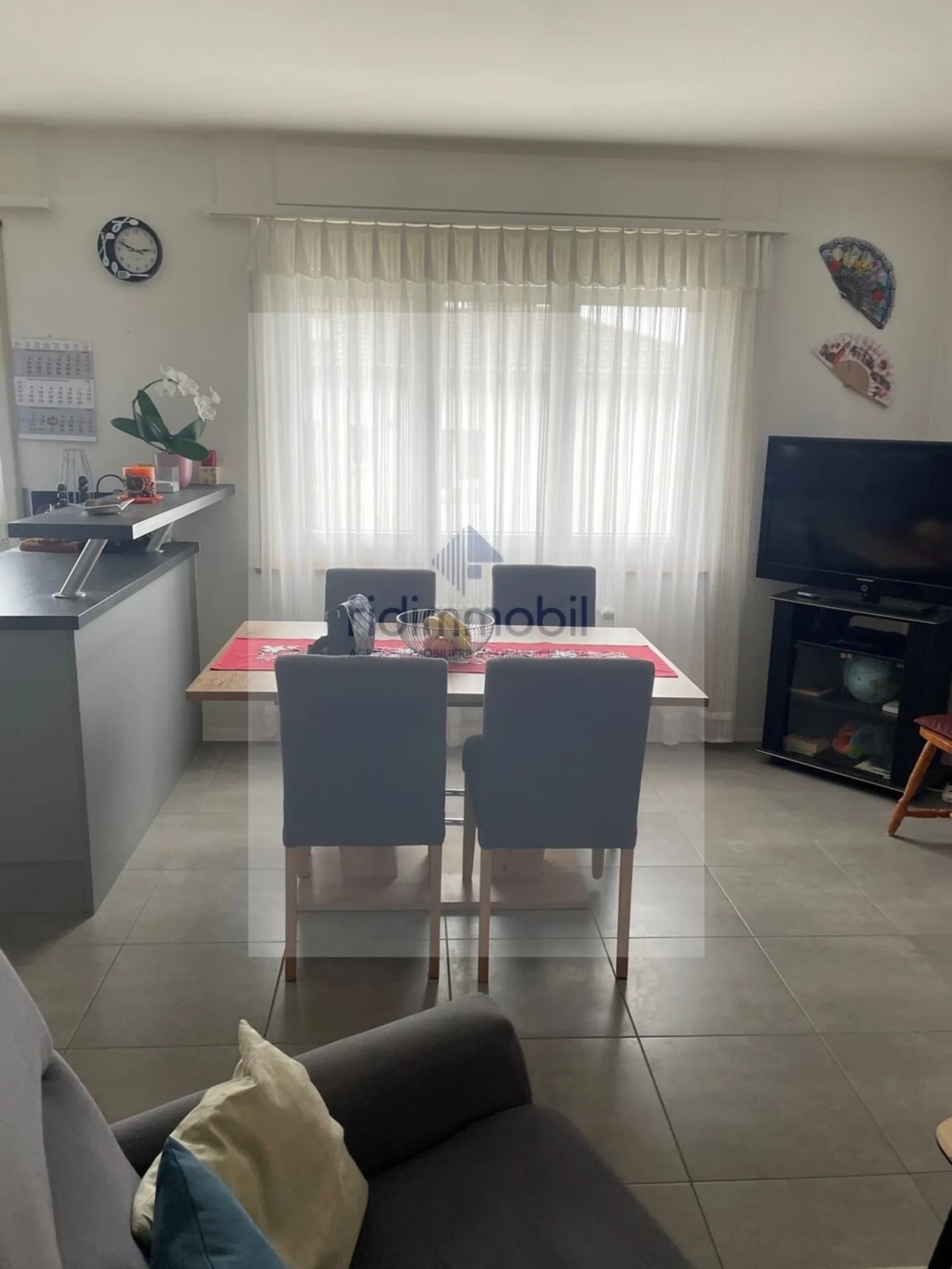 APARTMENT NEAR ALL TRANSPORTATION - Photo 1 of 4