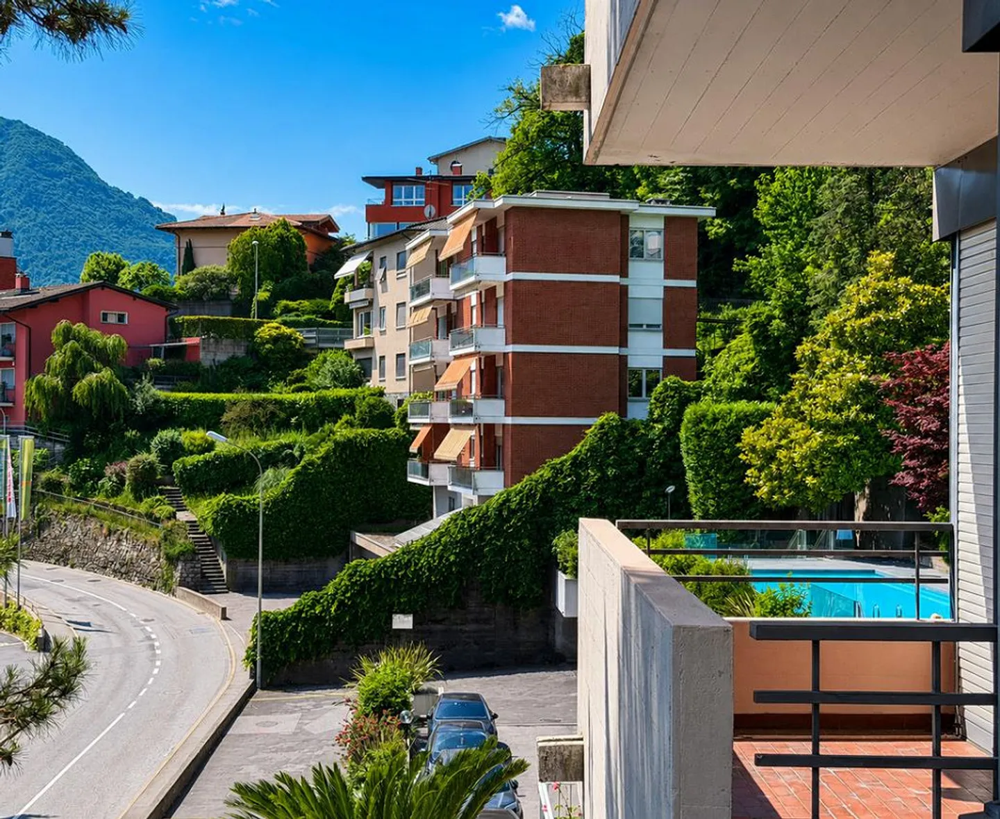 LUGANO - FOR RENT BRIGHT 4.5 ROOMS WITH TERRACE - Photo 9 of 9