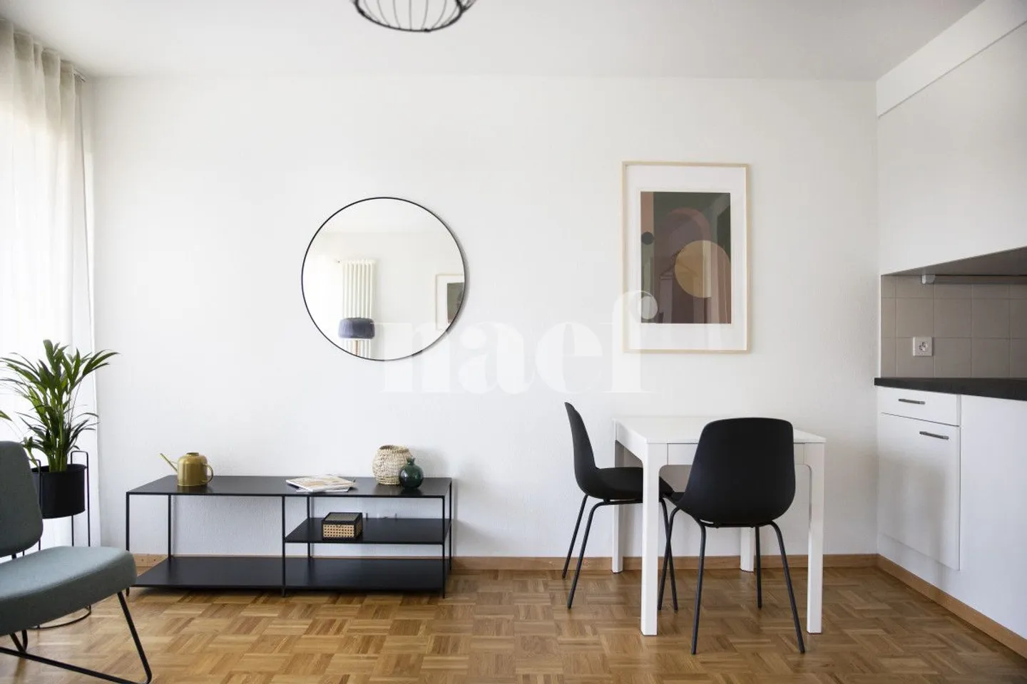 Apartment - Photo 2 of 6