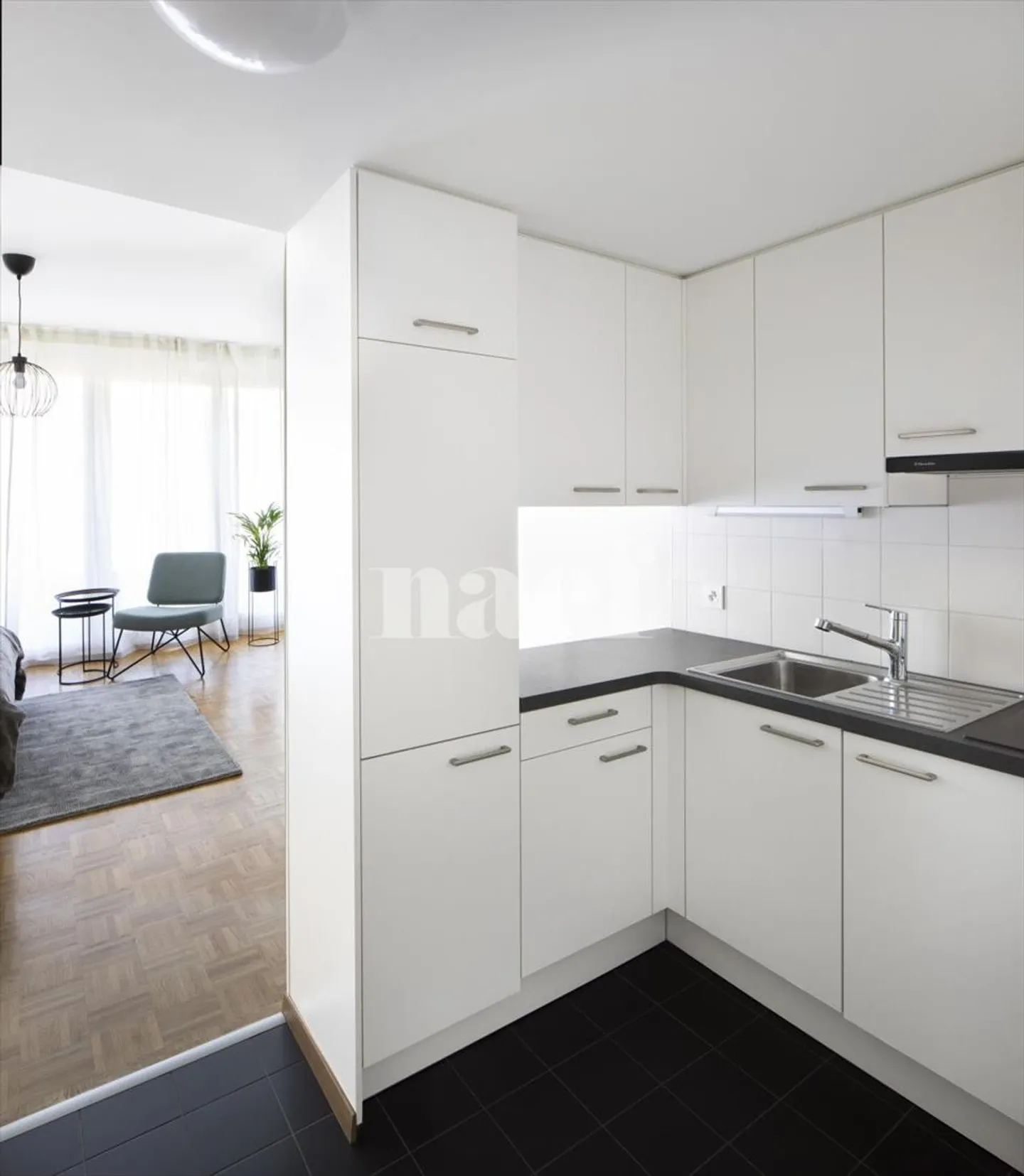 Apartment - Photo 3 of 6