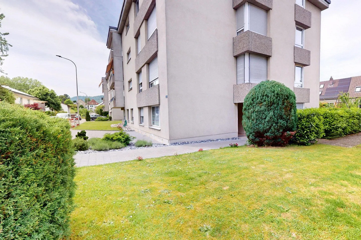 Ampio appartamento 5.5 locali - Foto 3 di 11