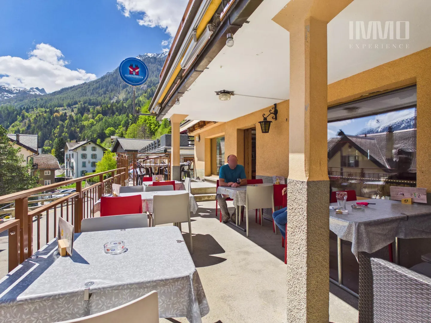 Appartamento Duplex con Caffè-Ristorante - Foto 2 di 33