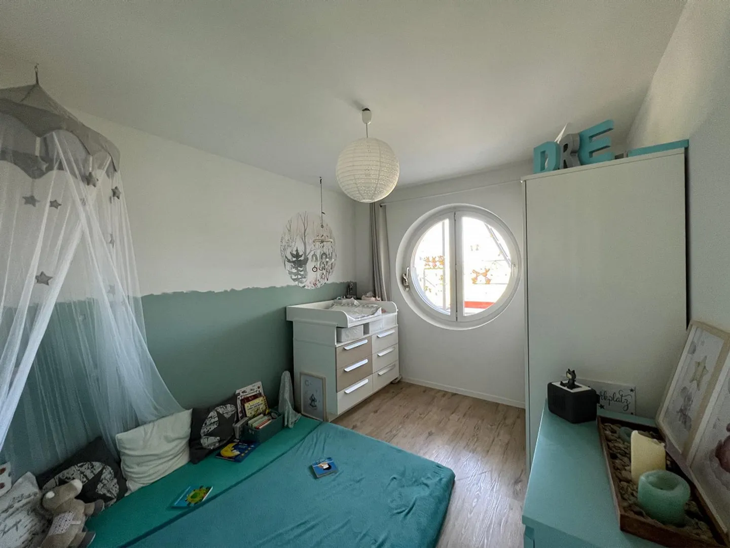 Ampio appartamento ristrutturato di 5,5 stanze con galleria - Foto 12 di 18