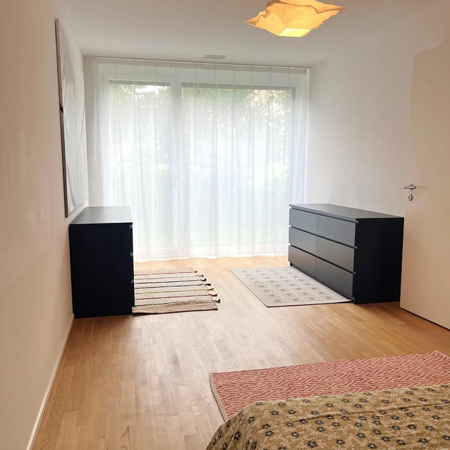 Appartamento 4,5 stanze nel cuore di Reinach. - Foto 2 di 9