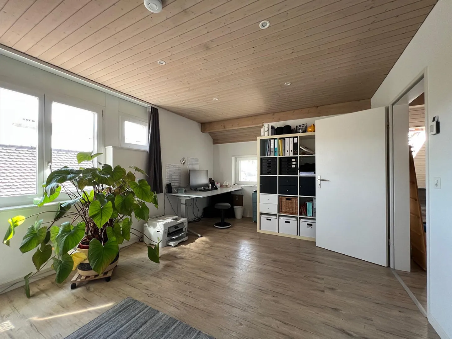 Ampio appartamento ristrutturato di 5,5 stanze con galleria - Foto 18 di 18