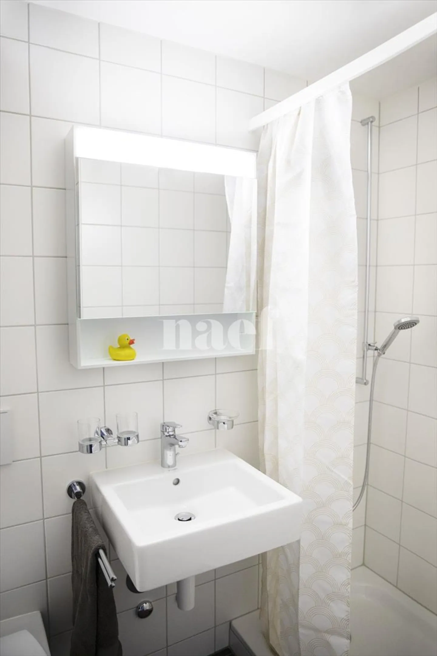 Apartment - Photo 5 of 6