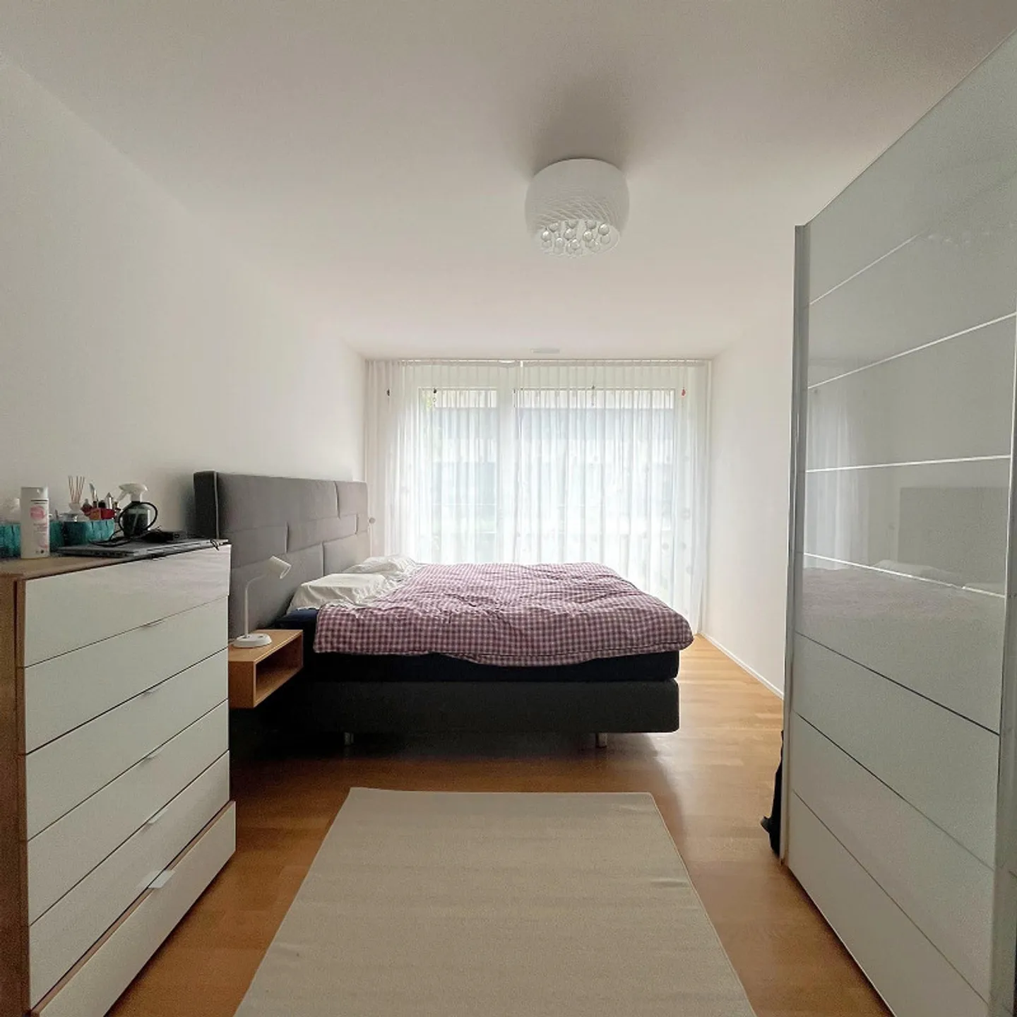Appartamento 4,5 stanze nel cuore di Reinach. - Foto 7 di 9