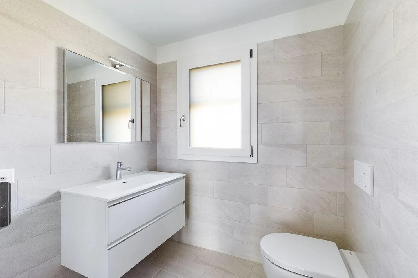 Modern apartment immersed in nature with splendid terrace - ... - Photo 12 of 14