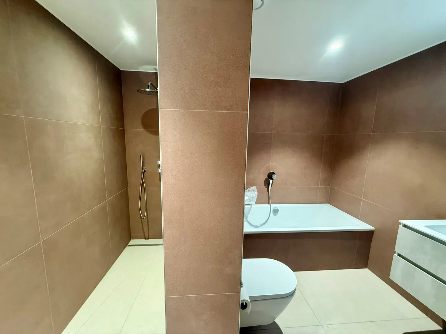 Appartamento di Lusso con Giardino - Foto 7 di 8