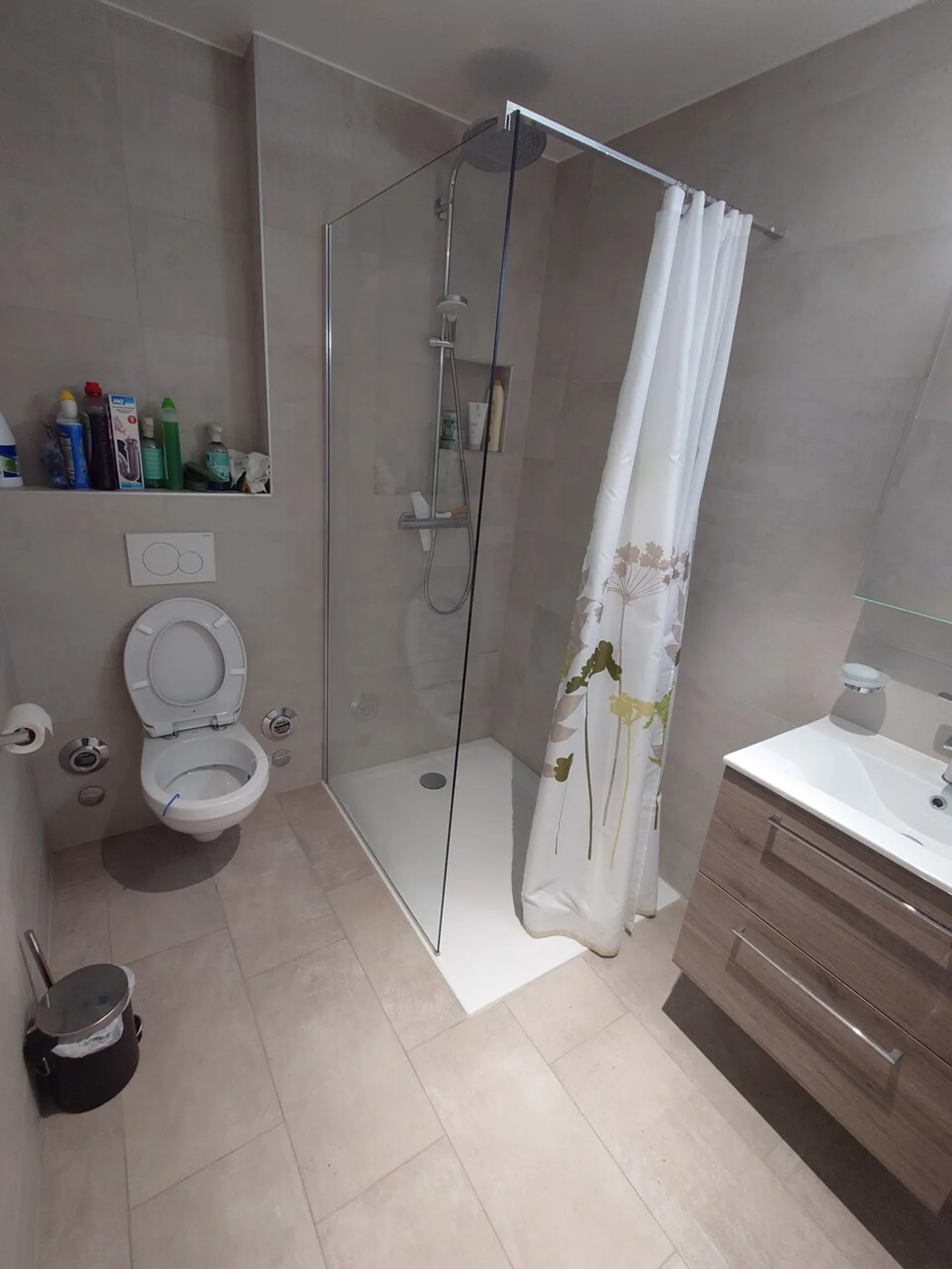 Furnished Apartment - Photo 8 of 9