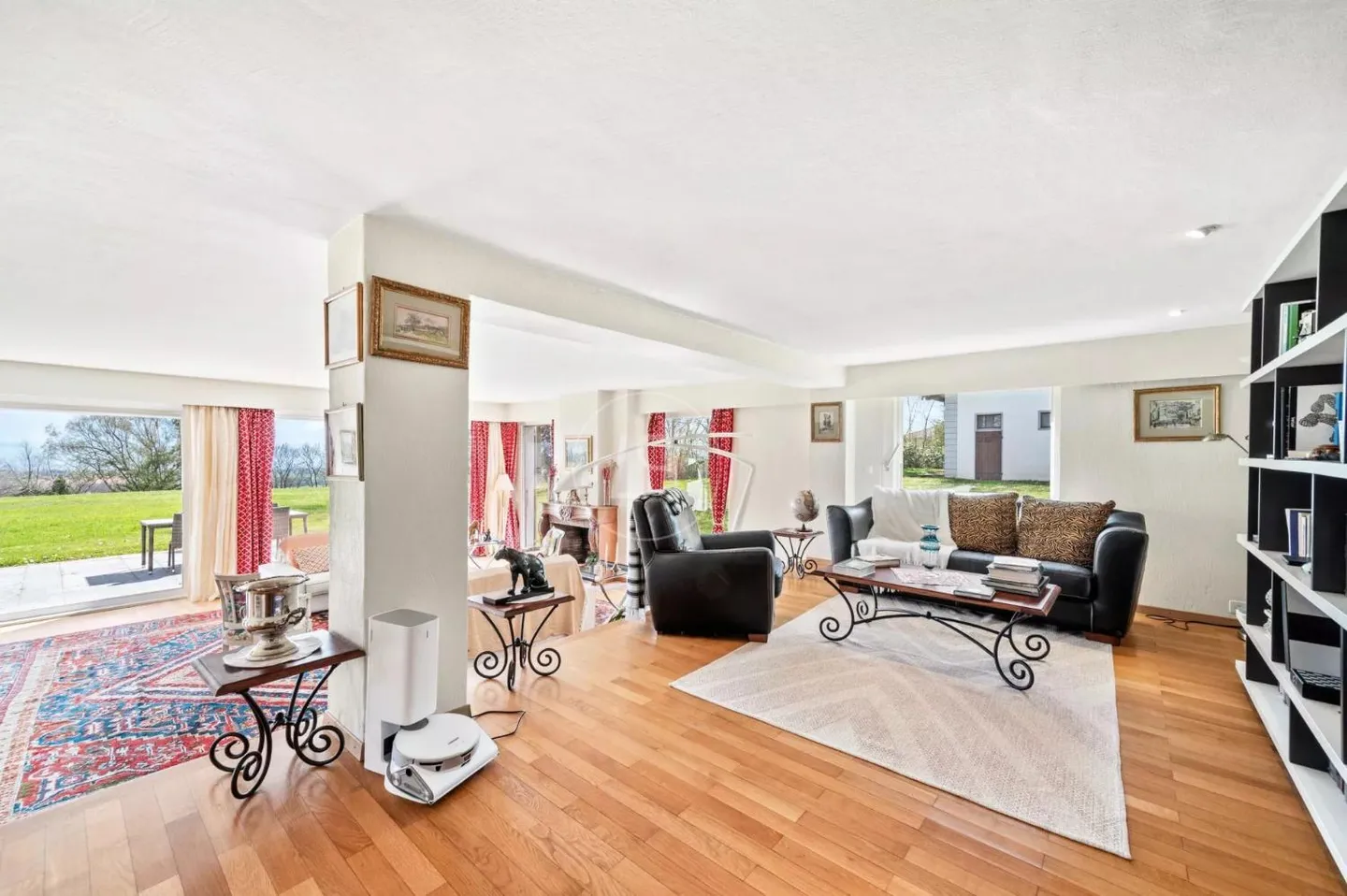 Bella proprietà familiare con vista sul lago e tennis, vicino a Morges - Foto 5 di 13